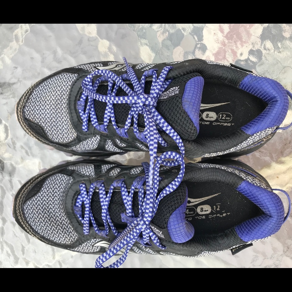 Waterproof trail shoes